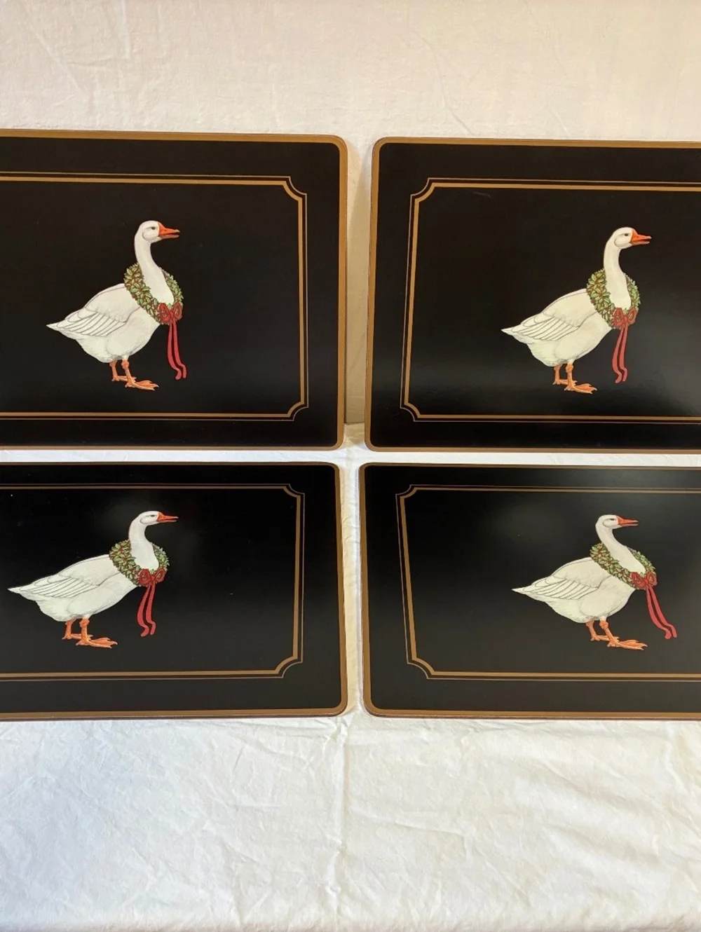 Vintage Pimpernel Black with festive goose Placements (4)